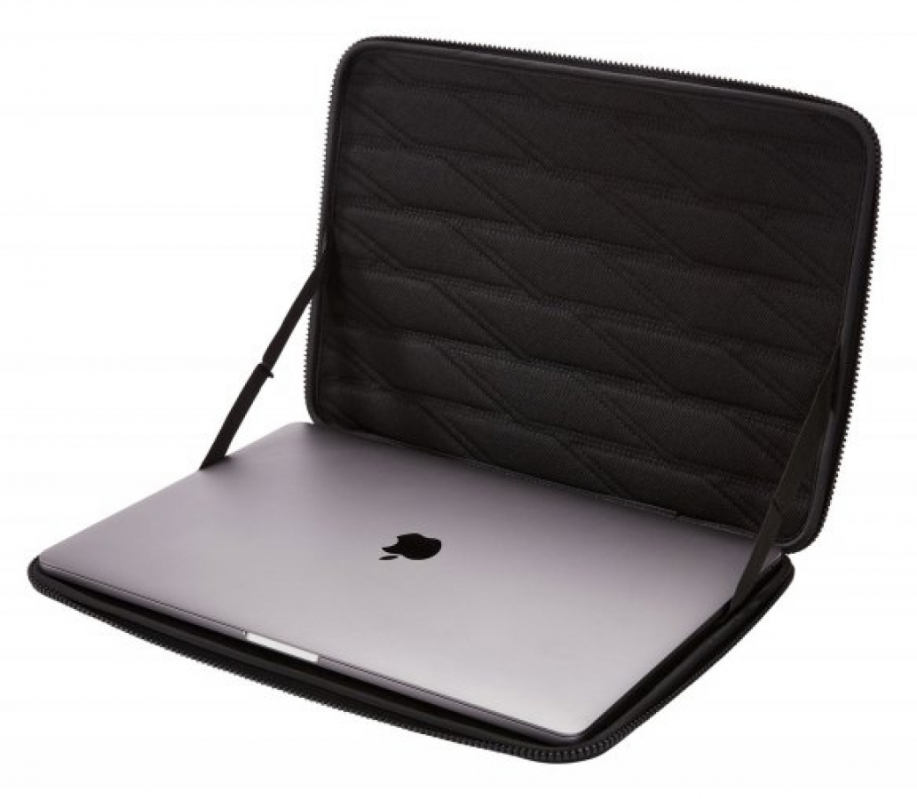 Thule Gauntlet MacBook Pro Sleeve 16